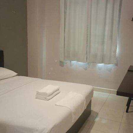 Ck Hotel Lumut Eksteriør bilde