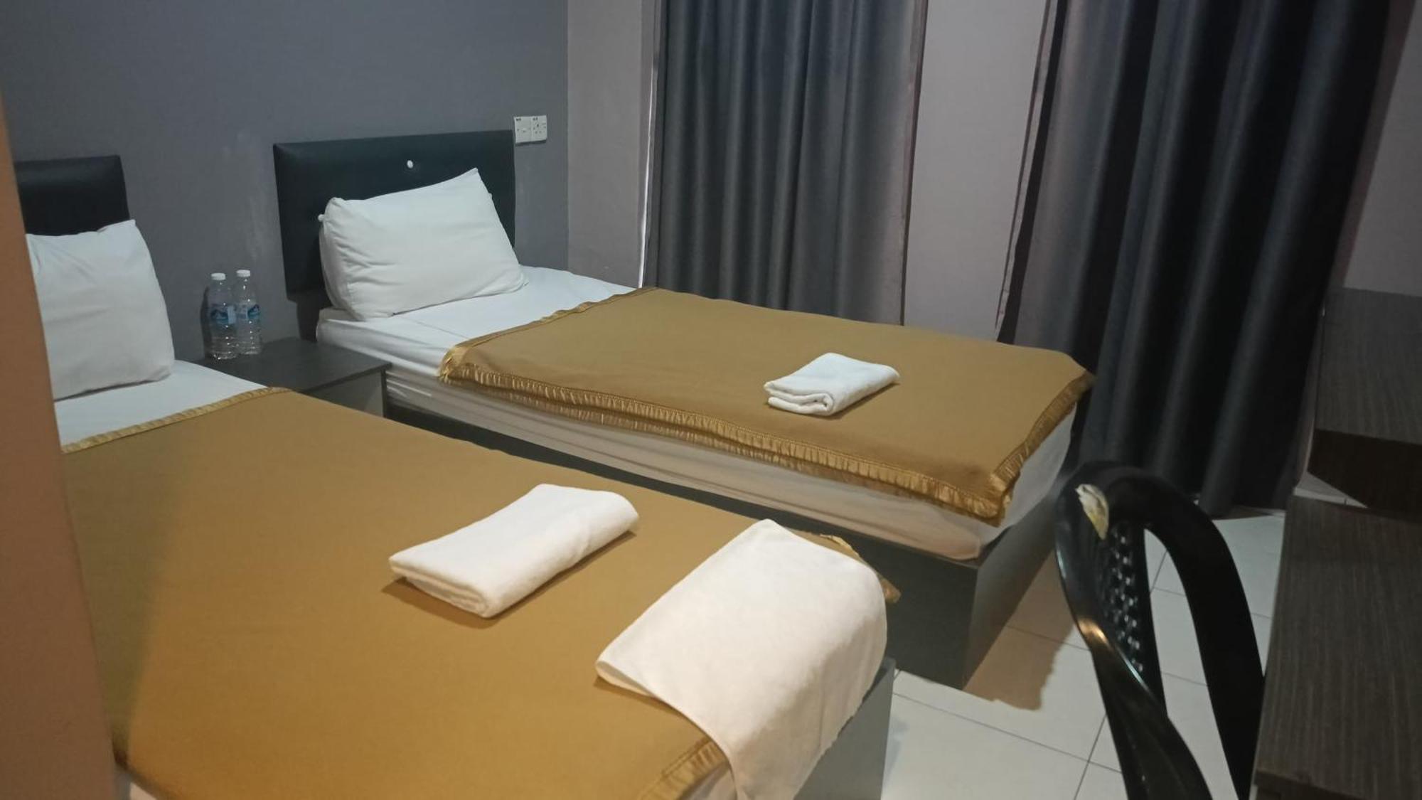 Ck Hotel Lumut Eksteriør bilde